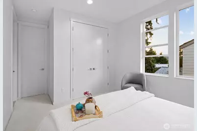 12749 37th Avenue NE, Seattle, WA 98125 - Photo 12