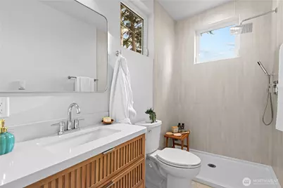 12749 37th Avenue NE, Seattle, WA 98125 - Photo 14