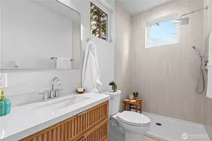12749 37th Ave NE, Seattle, WA 98125 - Photo 14