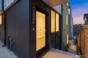 2538 14th Ave W, Seattle, WA 98119 - Photo 2