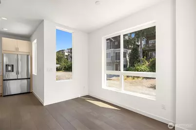 2538 14th Avenue W #E, Seattle, WA 98119 - Photo 6