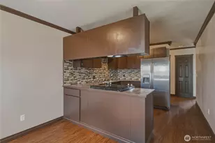 225 W Highland Ave, Chelan, WA 98816 - Photo 8