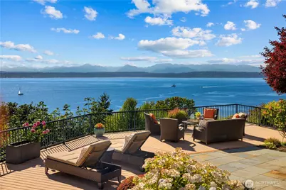 2555 Magnolia Boulevard W, Seattle, WA 98199 - Photo 2