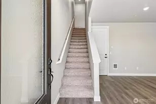 8927 172nd St NE, Arlington, WA 98223 - Photo 2