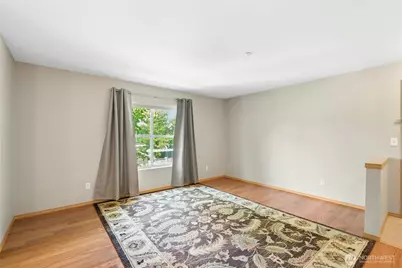 1652 25th Place NE #203, Issaquah, WA 98029 - Photo 6