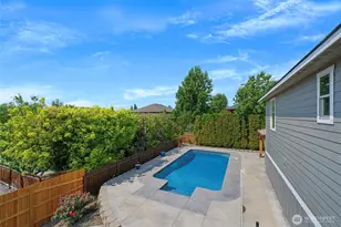 76 S Meadowbrook Ln, East Wenatchee, WA 98802 - Photo 12