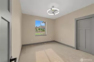 76 S Meadowbrook Ln, East Wenatchee, WA 98802 - Photo 28