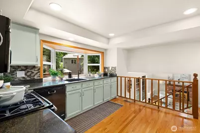 13708 175th Ct NE, Redmond, WA 98052 - Photo 10