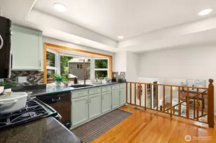13708 175th Ct NE, Redmond, WA 98052 - Photo 10
