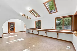13193 N Madison Ave NE, Bainbridge Island, WA 98110 - Photo 32