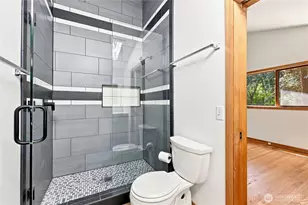 13193 N Madison Ave NE, Bainbridge Island, WA 98110 - Photo 18