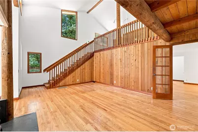 13193 N Madison Avenue NE, Bainbridge Island, WA 98110 - Photo 14