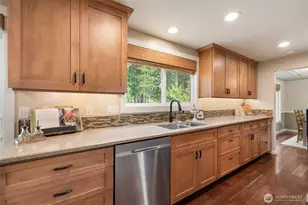10263 Ashley Cir NW, Silverdale, WA 98383 - Photo 6