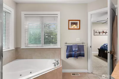 317 66th Avenue NE, Tacoma, WA 98422 - Photo 16