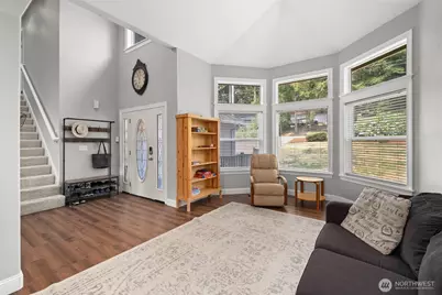 317 66th Avenue NE, Tacoma, WA 98422 - Photo 2
