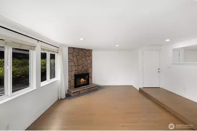 12716 NE 120th Street #H1, Kirkland, WA 98034 - Photo 6