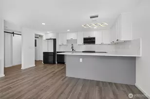733 S Lake St, Kirkland, WA 98033 - Photo 22