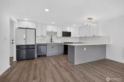 733 S Lake St #209, Kirkland, WA 98033 - Photo 20