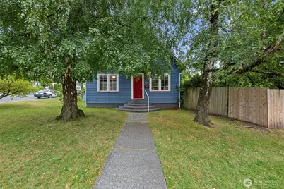 420 Warren Street, Mount Vernon, WA 98273 - Photo 1