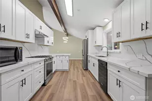 14159 SE 144th St, Renton, WA 98059 - Photo 8