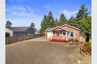 112 Seagate Street SW, Ocean Shores, WA 98569 - Photo 4