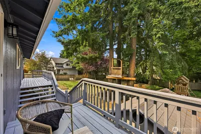 15335 81st Avenue NE, Kenmore, WA 98028 - Photo 6