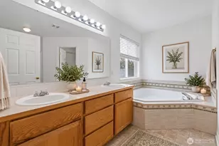 27622 239th SE, Maple Valley, WA 98038 - Photo 14