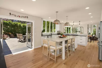 23013 SE 41st Place, Sammamish, WA 98075 - Photo 16
