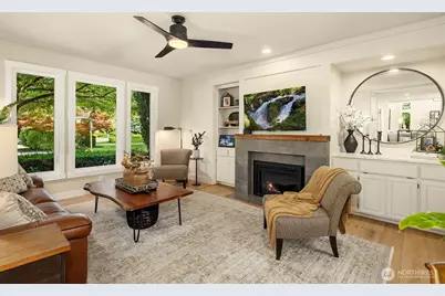 23013 SE 41st Place, Sammamish, WA 98075 - Photo 18