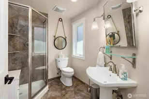 23013 SE 41st Pl, Sammamish, WA 98075 - Photo 20