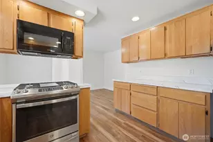 10700 SE 16th St, Vancouver, WA 98664 - Photo 14