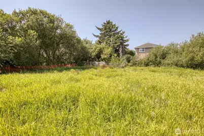 127 N First Street, Pacific Beach, WA 98571 - Photo 30