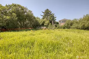 127 N First St, Pacific Beach, WA 98571 - Photo 30