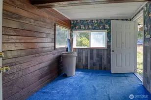 127 N First St, Pacific Beach, WA 98571 - Photo 6