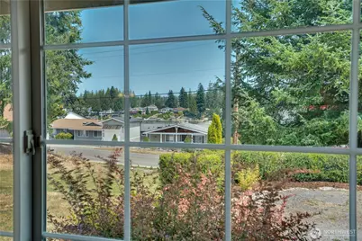 20643 Church Lake Drive E, Bonney Lake, WA 98391 - Photo 4