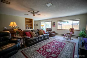 205 Valley St, Cashmere, WA 98815 - Photo 8