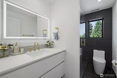 422 98th Avenue NE, Bellevue, WA 98004 - Photo 28