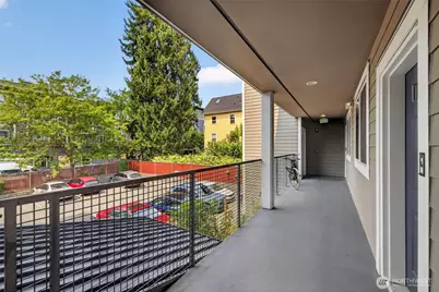 1220 E Columbia Street #202, Seattle, WA 98122 - Photo 18