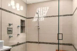 2223 13th Ave W, Seattle, WA 98119 - Photo 22