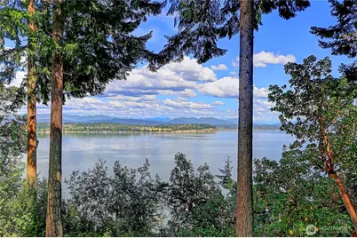 248 Goodrich Road, Camano Island, WA 98282 - Photo 2