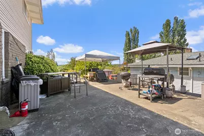 1735 S Pearl Street, Seattle, WA 98108 - Photo 24