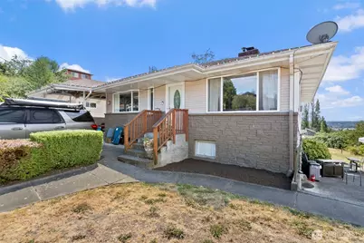 1735 S Pearl Street, Seattle, WA 98108 - Photo 2
