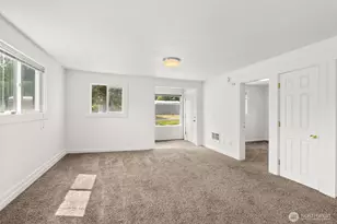 903 Howard St, Raymond, WA 98577 - Photo 6