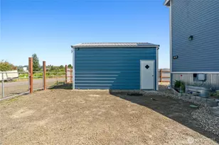 346 Island Ln, Raymond, WA 98577 - Photo 28