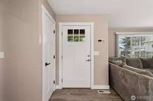 706 Bradford St, Raymond, WA 98577 - Photo 6