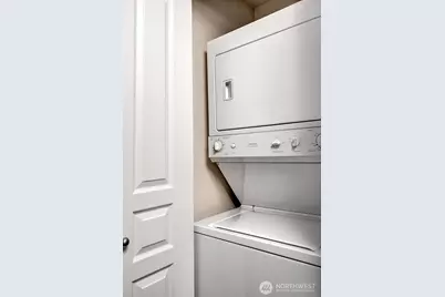 2801 1st Avenue #1115, Seattle, WA 98121 - Photo 24