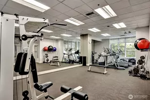 2801 1st Ave, Seattle, WA 98121 - Photo 28