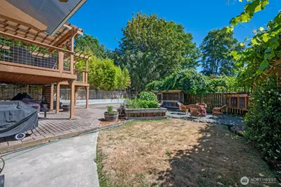 349 NW 49th Street, Seattle, WA 98107 - Photo 30