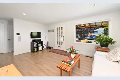 349 NW 49th Street, Seattle, WA 98107 - Photo 6