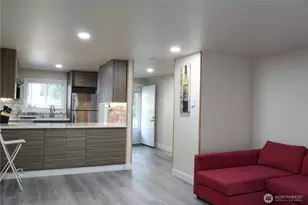 14517 NE 40th St, Bellevue, WA 98007 - Photo 8